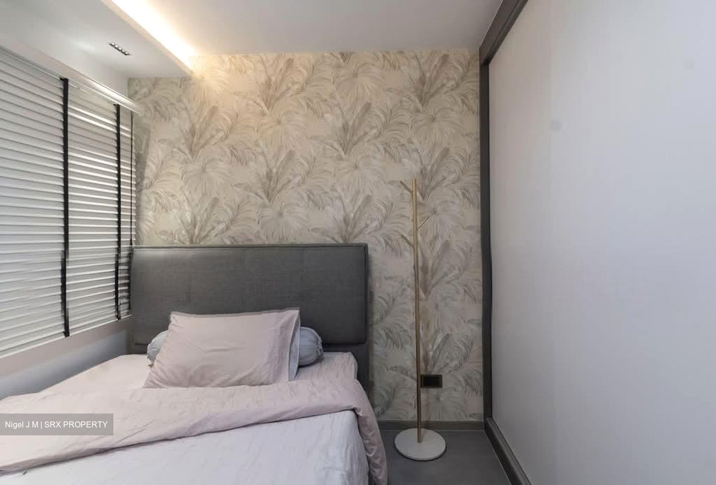 Blk 961 Hougang Avenue 9 (Hougang), HDB Executive #559737961